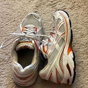 ASICS Women’s Running Shoe, Size 9.5